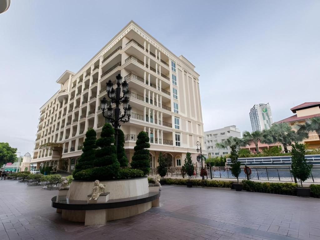Lk Celestite Hotell Pattaya Eksteriør bilde